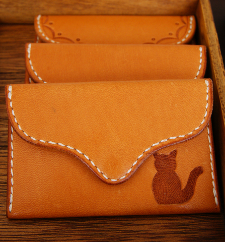 leather_works_Exist02.jpg
